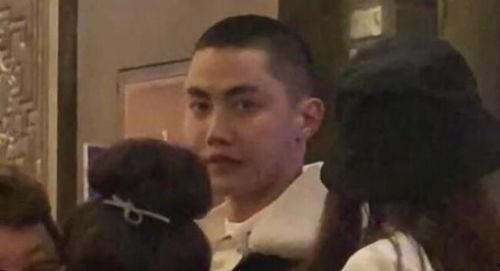 娱乐圈爆料隐瞒单身,明星隐瞒单身背后的真相  第2张 娱乐圈爆料隐瞒单身,明星隐瞒单身背后的真相  第2张