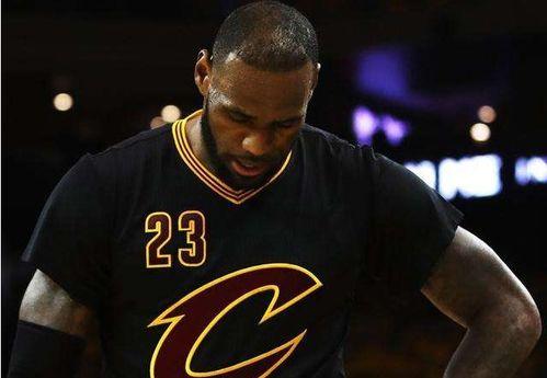 詹姆斯快船爆料了吗视频,揭秘球队内部最新动态  第2张